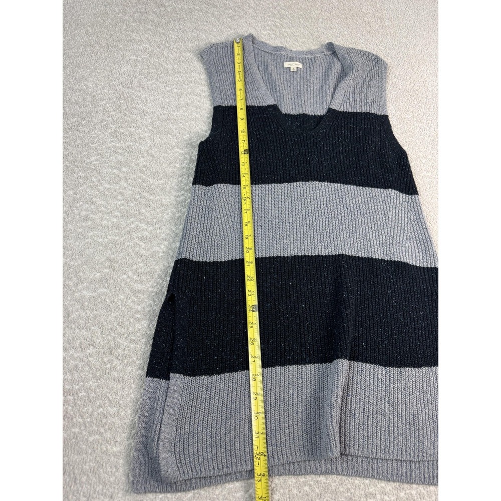 Pilcro Sweater Tunic Womens Medium Gray Black‎ Stripe V Neck Sleeveless Knit - Picture 3 of 7
